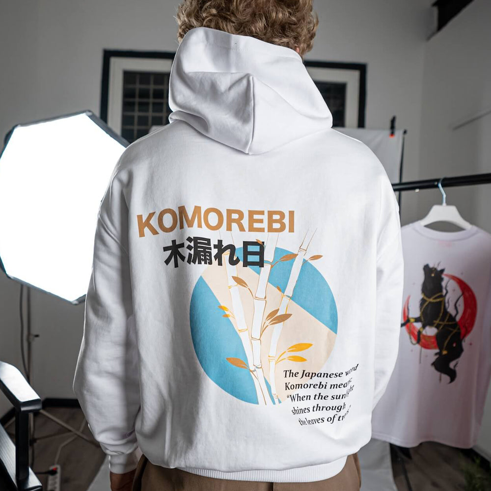Komorebi / White Hoodie